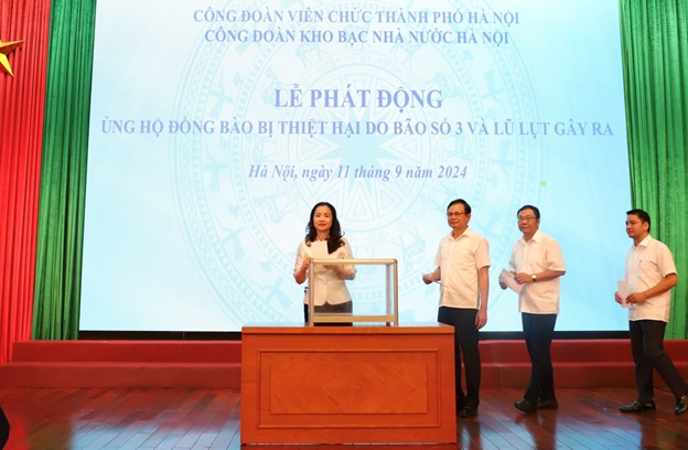 Kho bạc Nhà nước Hà Nội tổ chức Lễ phát động ủng hộ đồng bào bị thiệt hại do cơn bão số 3 và lũ lụt gây ra